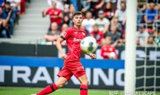 开云kaiyun官网平台 - 德甲倒计时；孟菲斯灰熊集结日篮板制胜；细节引发关注；话题不断；医务组通报恢复