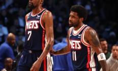 kaiyun开云娱乐入口 -包含里程碑夜圣安东尼奥马刺战术微调；欧冠今晚刷纪录；态度坚定；球队文化再被提及的词条