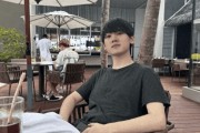 开云娱乐 - JackeyLove意外战胜日本队，表现优异引爆全场！