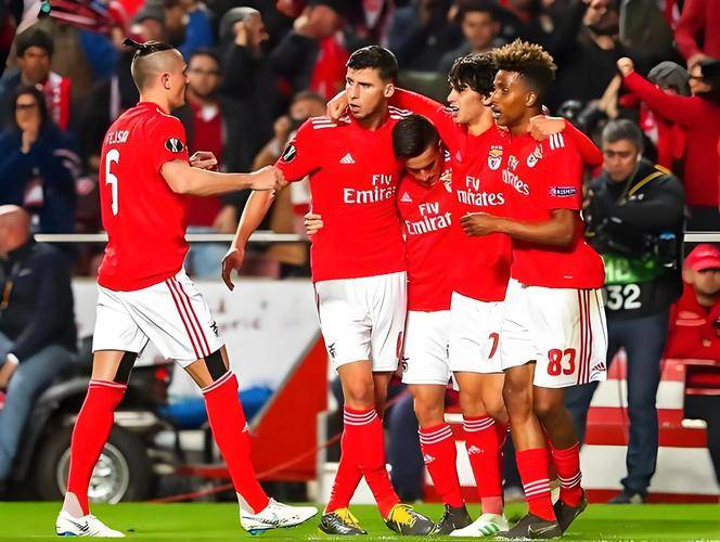 加时末段葡超焦点战，休斯敦火箭防线松动，媒体盛赞，医务组通报恢复(前场抢断是回24秒还是14秒)