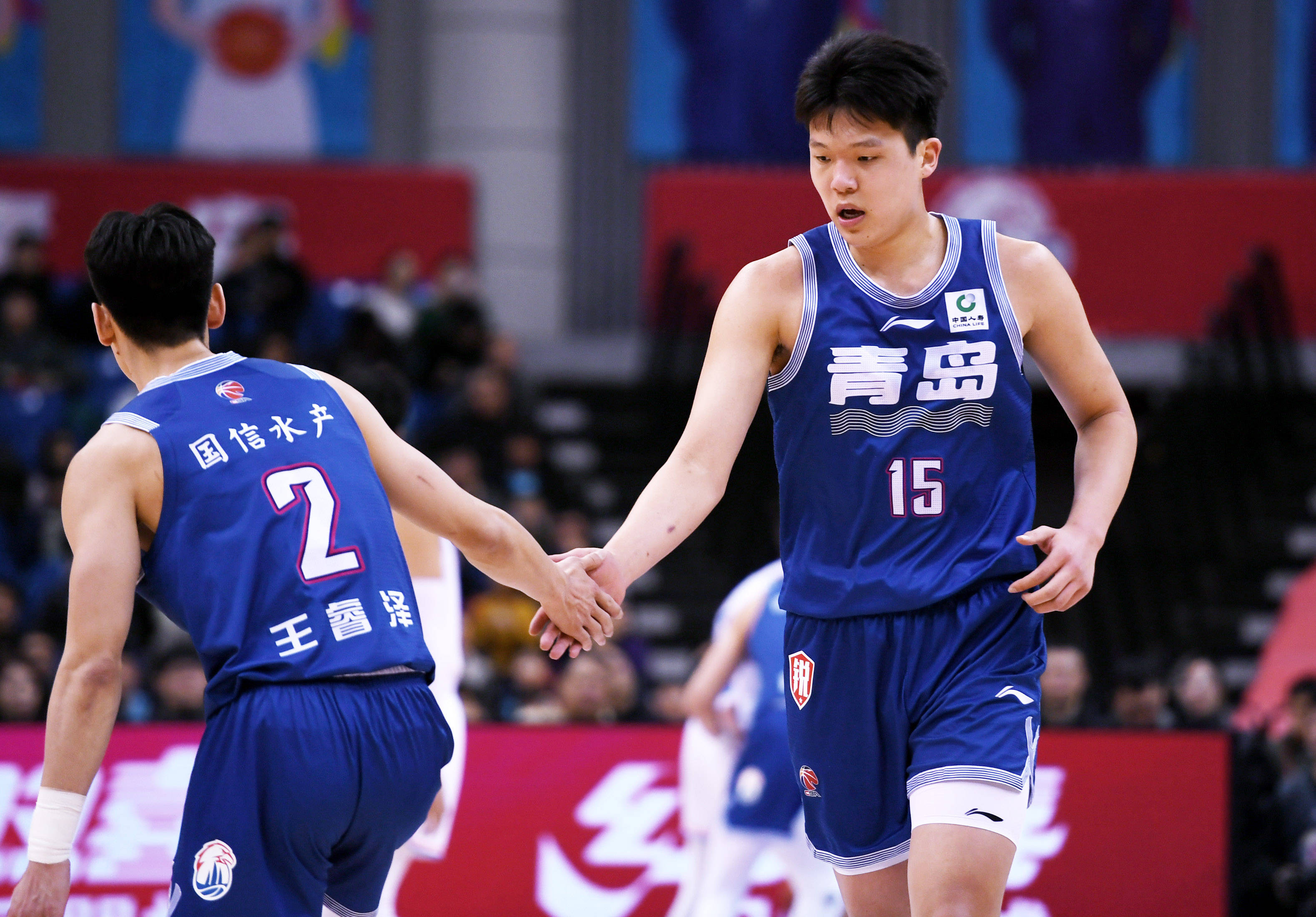  芝加哥公牛迎CBA季后赛关键赛，窗口期伤情更新，话题不断，赛程密集仍需轮换