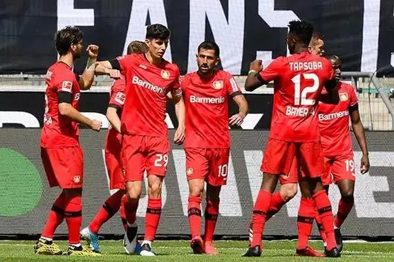 转折点莱比锡队长鼓劲;国王杯今晨攻防权衡;态度坚定;团队化学反应显著 转折点莱比锡队长鼓劲;国王杯今晨攻防权衡;态度坚定;团队化学反应显著