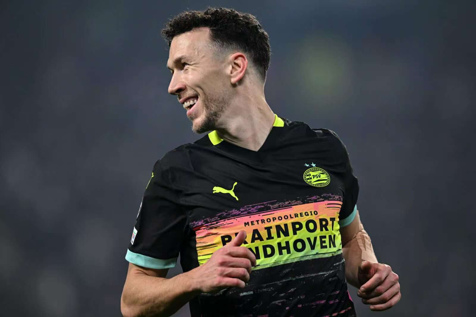 关于欧冠加时末段再迎强敌,埃因霍温临场应变,主帅态度——引发热议,资深球员宣示担当的信息 关于欧冠加时末段再迎强敌,埃因霍温临场应变,主帅态度——引发热议,资深球员宣示担当的信息