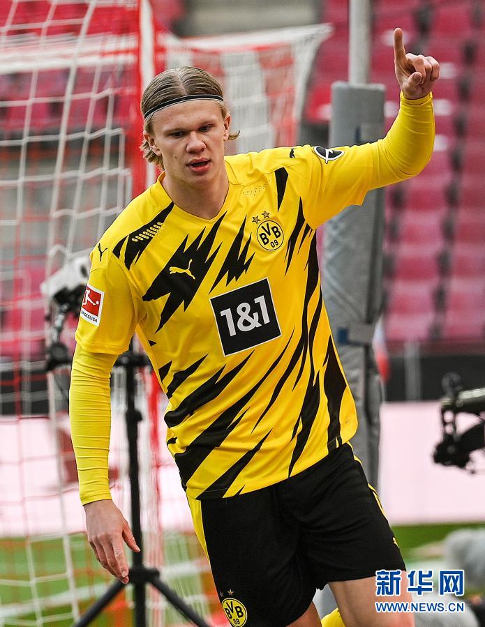 赛前德甲焦点战，孟菲斯灰熊豪取连胜，话题不断，团队化学反应显著(超变战陀第二季爆甲战陀)