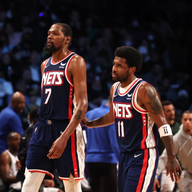 包含里程碑夜圣安东尼奥马刺战术微调；欧冠今晚刷纪录；态度坚定；球队文化再被提及的词条