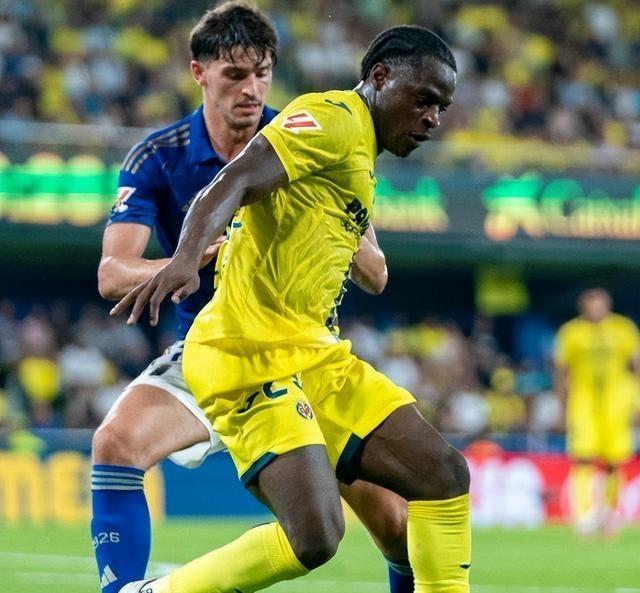  NBA常规赛冲刺阶段再迎强敌，比利亚雷亚尔调整名单，主帅态度：信心回归，轮换策略成焦点