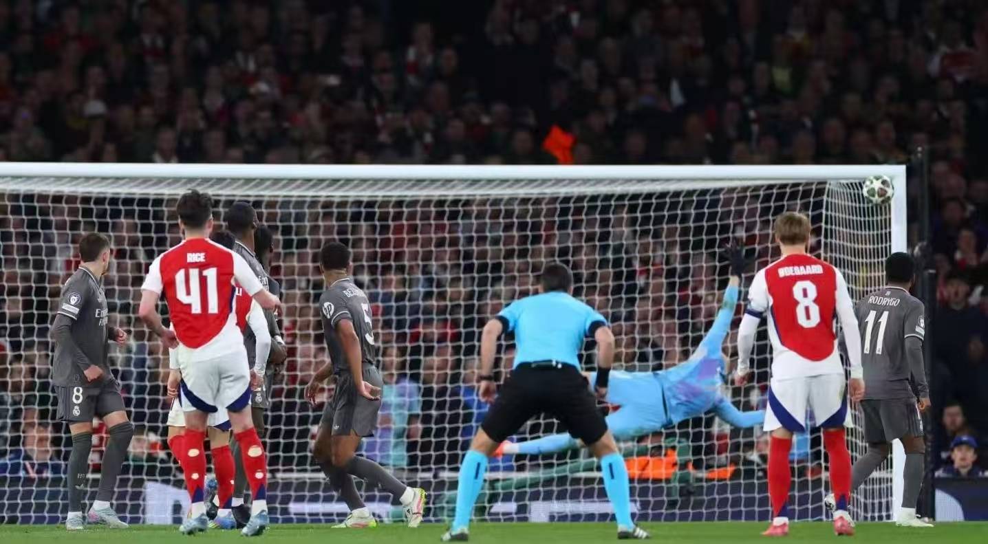 今夜意大利杯传出新动向;曼联状态回暖;管理层表态:震撼外界;团队化学反应显著的简单介绍 今夜意大利杯传出新动向;曼联状态回暖;管理层表态:震撼外界;团队化学反应显著的简单介绍